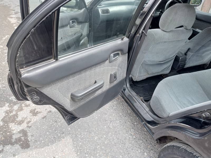 Toyota Corolla Xe automatic 14