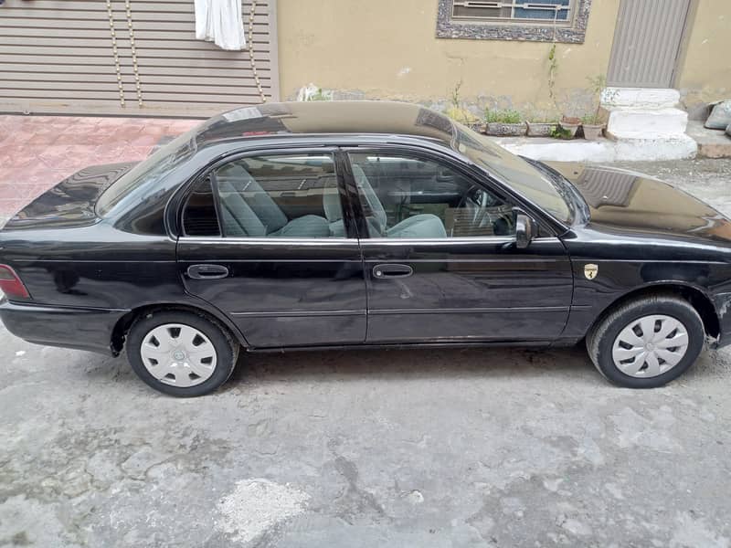 Toyota Corolla Xe automatic 15