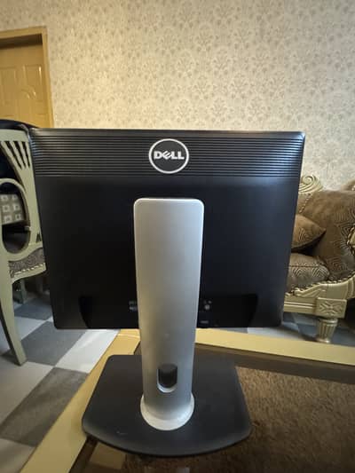 slightly used monitor not a single scratch