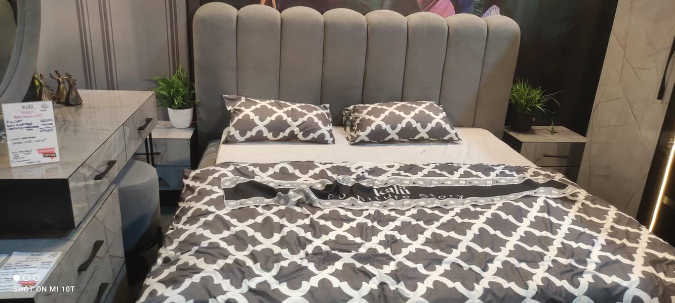 BEDROOM SET 4