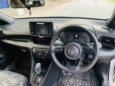 Toyota Yaris 21/25 total genuine for sell