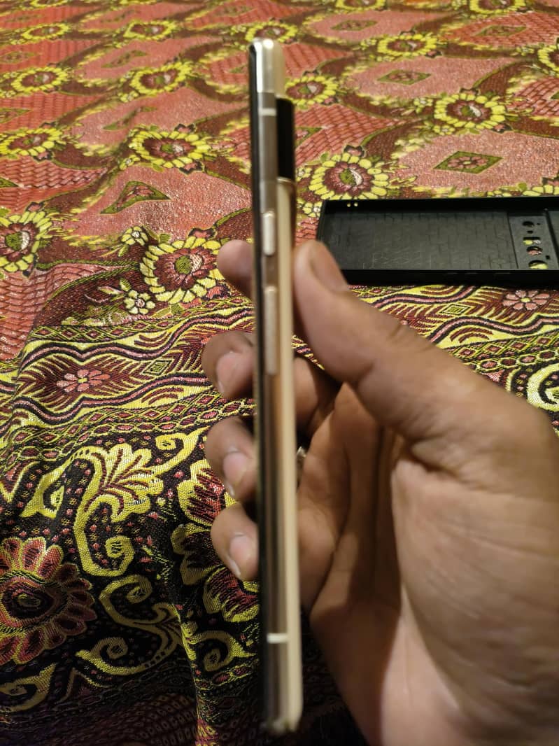 google pixel 6 pro 4