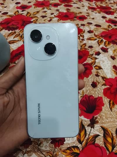 Tecno Spark Go 1