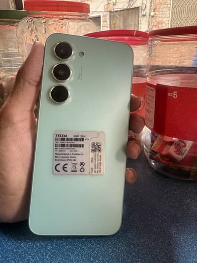 Tecno spark 40 pro