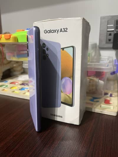 Samsung galaxy A32 in good condition no any type of fault