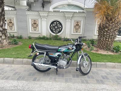 Honda 125 2023
