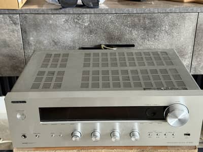 Onkyo Tx-8050 stereo amplifier