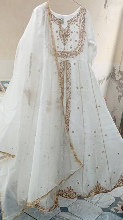 Elegant White & Gold Embroidery Maxi 3 peace dress. only 2 hours used