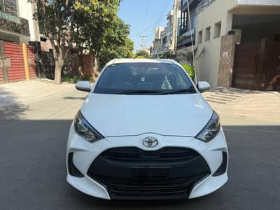 TOYOTA YARIS HATCHBACK X
