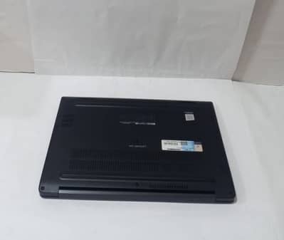 DELL Latitude 7390 {clamshell}