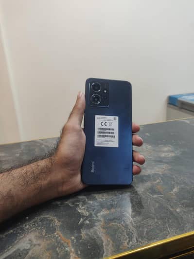 8gb. . . . . . (128) RA