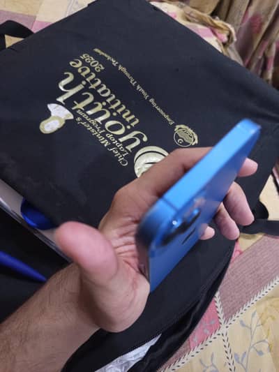 iPhone 13 (98% Battery Health) Excellent Condition