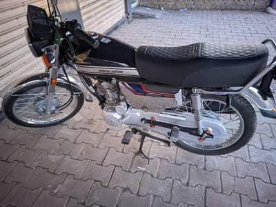 Honda CG 125 silver self start