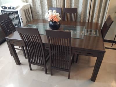Dining table with chairs for sale