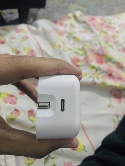 Iphone adapter 20 watt 10/9 c type serious buyer only