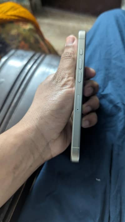 iphone 15pro  HK model Pta