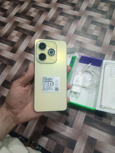 Infinix hot 40i (8.128) with box charger