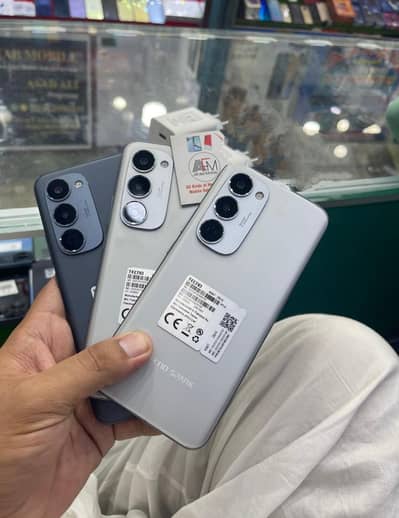 Tecno Spark 40 pro +