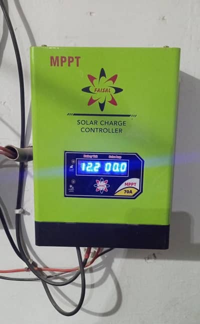 Solar charge controller (MPPT) 10/10 Condition