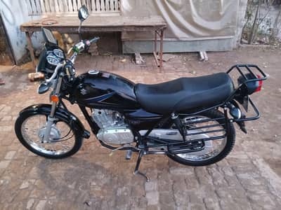Suzuki GS 150