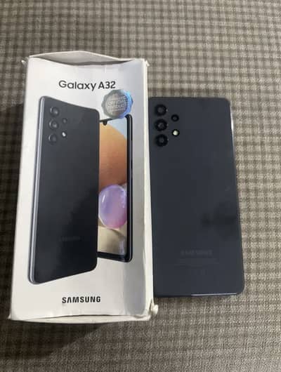 SAMSUNG A 32