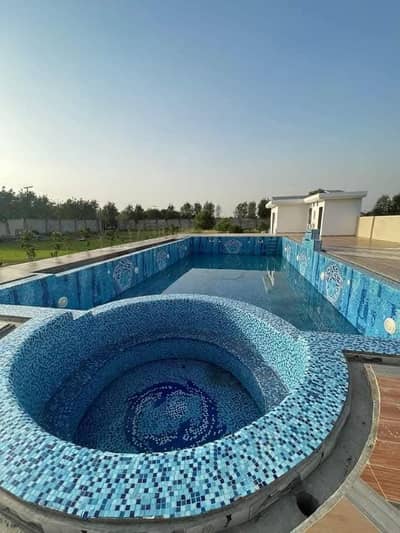 8 kanal farm house available for in barki road