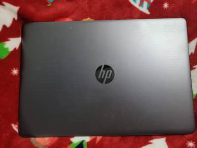 HP Zbook Studio G3 - i7 / 6th (HQ processor) - 4 Gb Dedicated graphic