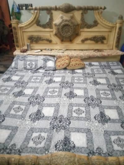 Furniture bed set 5 item