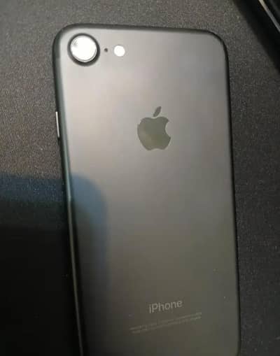 iPhone 7, 10/10 Black colour