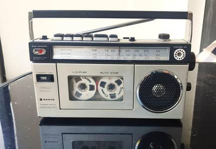 SANYO M1700H  VINTAGE