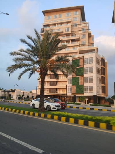 Good Loaction 1kanal House For Construction Between Constructed Houses