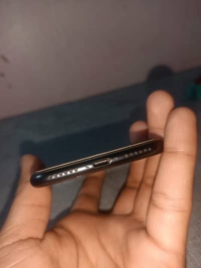 iPhone Se 2020 64gb bypass