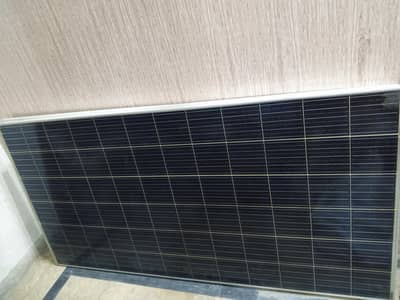 440 watts Jinko solar pannels