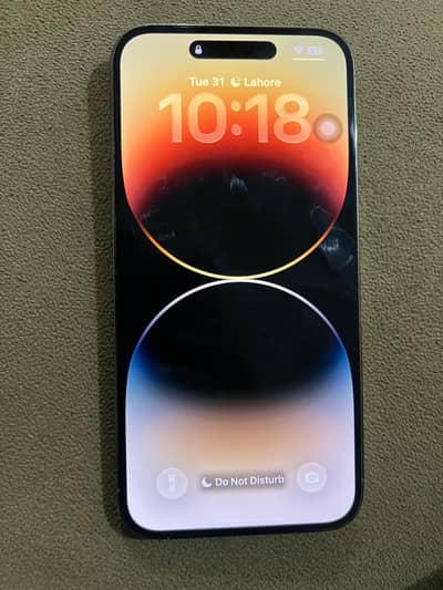 Iphone 14 pro max golden