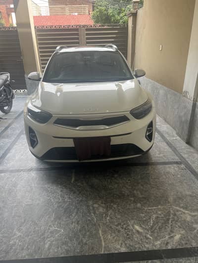 Kia stonic bumper to bumper genmen urgent sale no teaching no accident