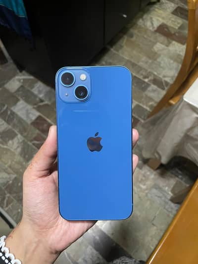 Apple iPhone 13, PTA Approved, 98% Batter Health, Scratchless
