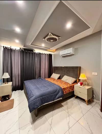 1 bedroom apartment available par day Empire Heights 2 phase 6