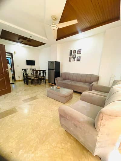 1bed fully furnished apartment available for rent in bahria town phase 4 Civic centre well maintained building family appartment