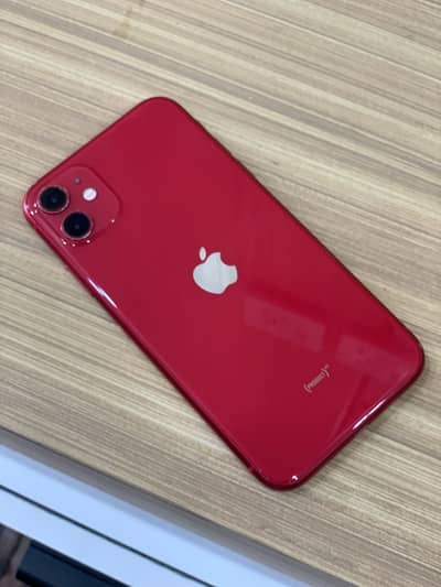 Iphone 11 - Red colour - Bh 72 - Factory Unlock - Waterpack