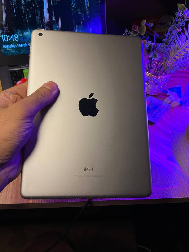 ipad 6th generation 10