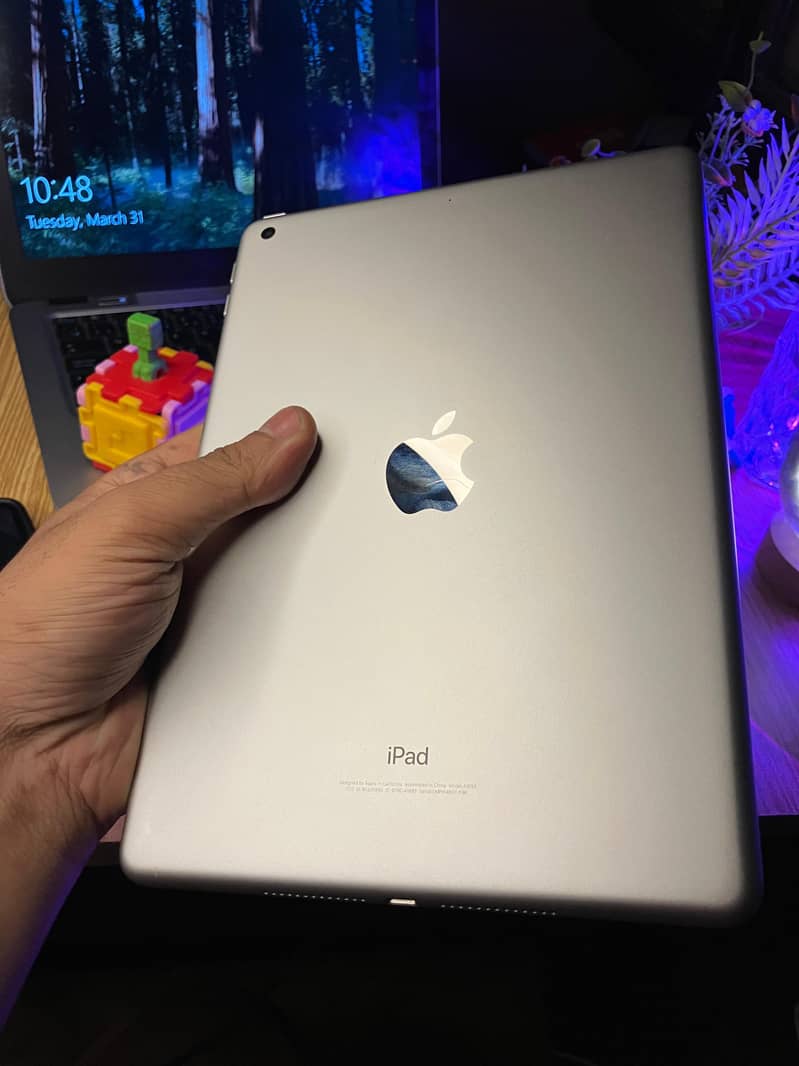 ipad 6th generation 13