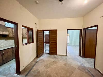 6 Marla 2 Bed 2 Bath Ground Floor in Ali Park with Gas (0335-5779339)
