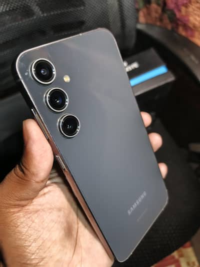 Samsung Galaxy S23 FE  Non PTA  Chance Deal. with BOX