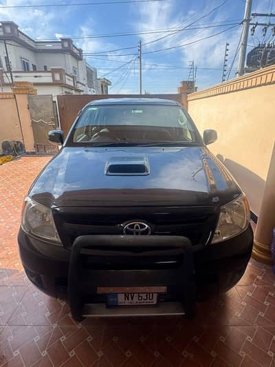 Toyota Hilux Vigo 2008 Dala 4x4 for Sale – Neat & Clean