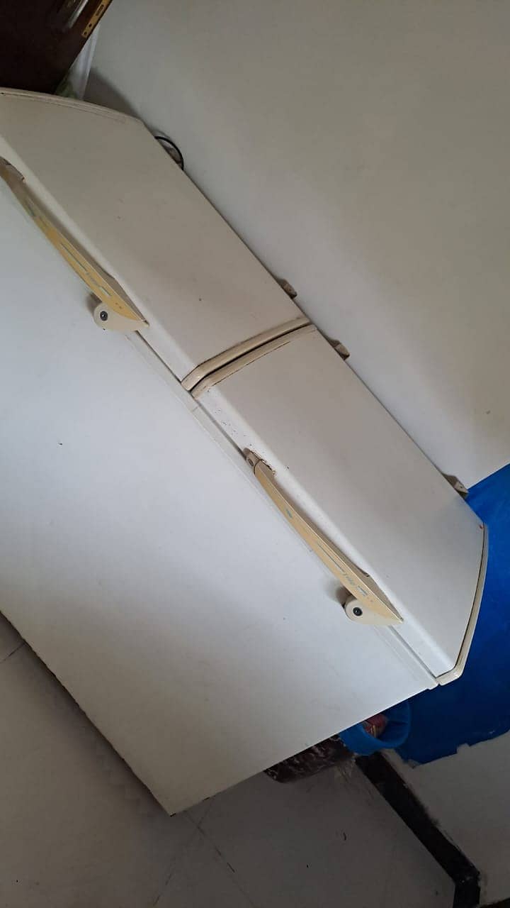 Dawlance fridge & freezer 0