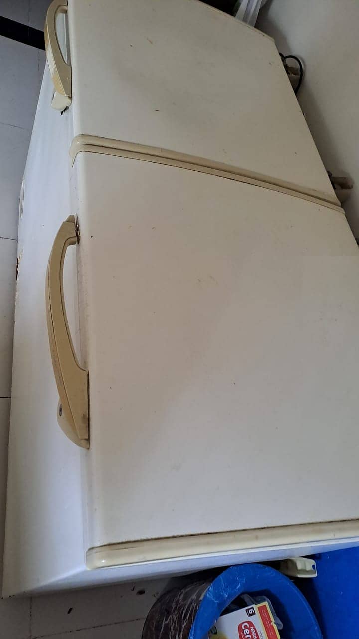 Dawlance fridge & freezer 1