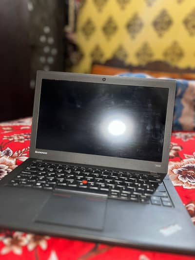 Lenovo Thinkpad i5 Laptop 128 memory