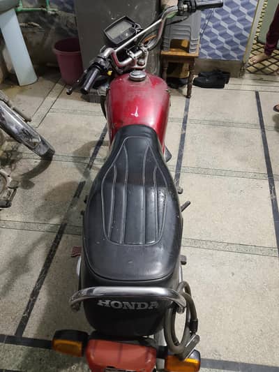 honda cd70 2015 Model