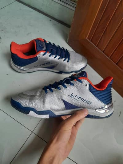 Badminton shoes | All sizes | 100% original | victor | Yonex | Asics