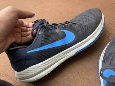 Nike original Shoes navy blue and white